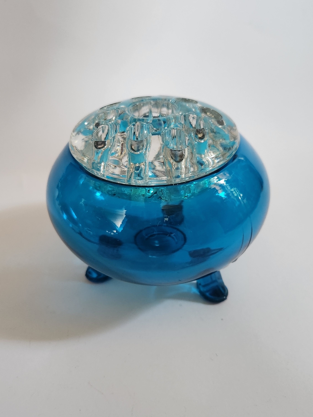 VIKING Glass Bluenique FLOWERLITE Vase/Candle Holder w/Original Flower Frog MCM